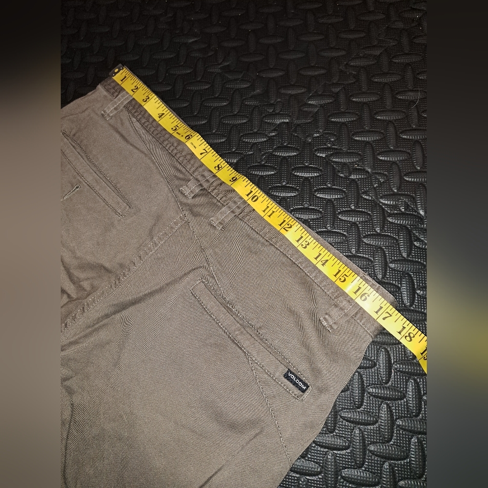 Volcom pants - Picture 9 of 12